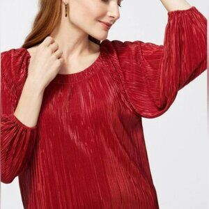 Chico's NEW Crinkle Top